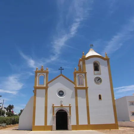 Estrela Da Casavalerie With Gym And Indoor Pool