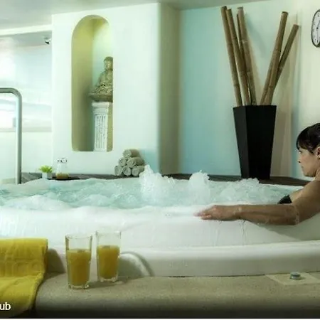 Estrela Da Casavalerie With Gym And Indoor Pool *