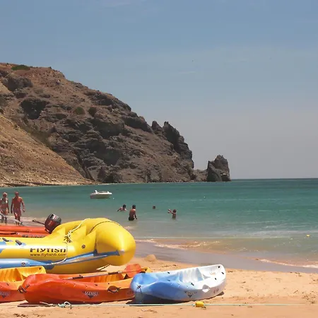 Estrela Da Casavalerie With Gym And Indoor Pool