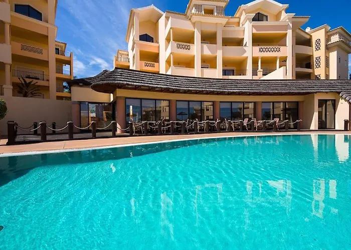 Estrela Da Casavalerie With Gym And Indoor Pool Daire Luz