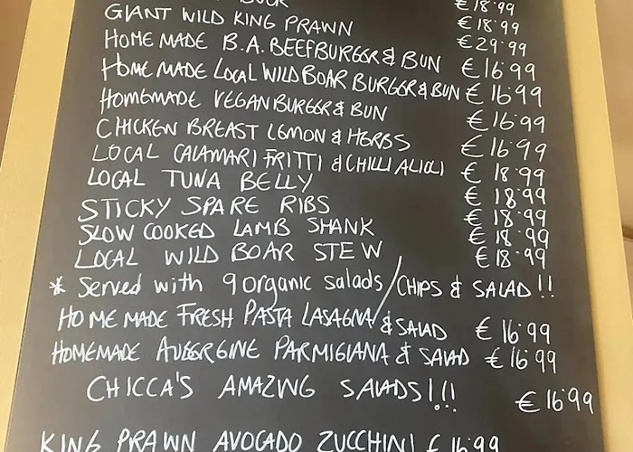 Estrela Da Casavalerie With Gym And Indoor Pool