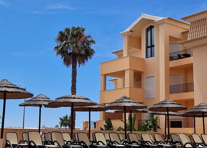 Estrela Da Casavalerie With Gym And Indoor Pool Daire